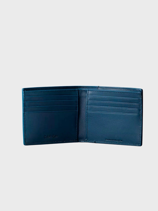 Calvin Klein Monogram Hardware Bifold Wallet – detail view 2