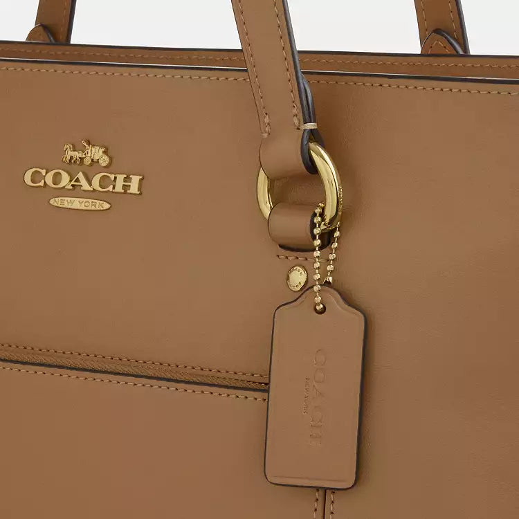 Coach Station Tote – detail view 7